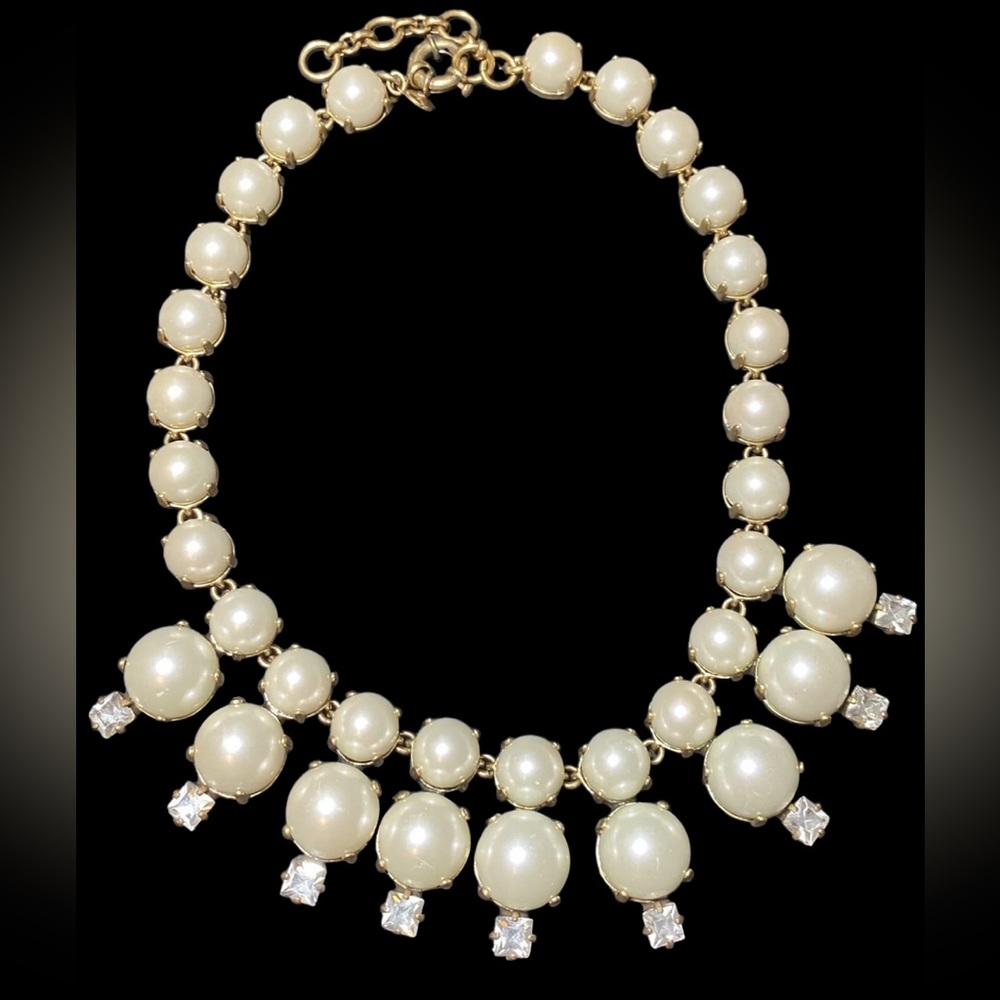 ✨ J.Crew‎ Rhinestones Crystal Pave Jumbo Pearl Antiqued Statement Necklace ✨